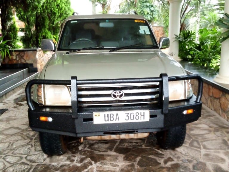 car hire service entebbe airport